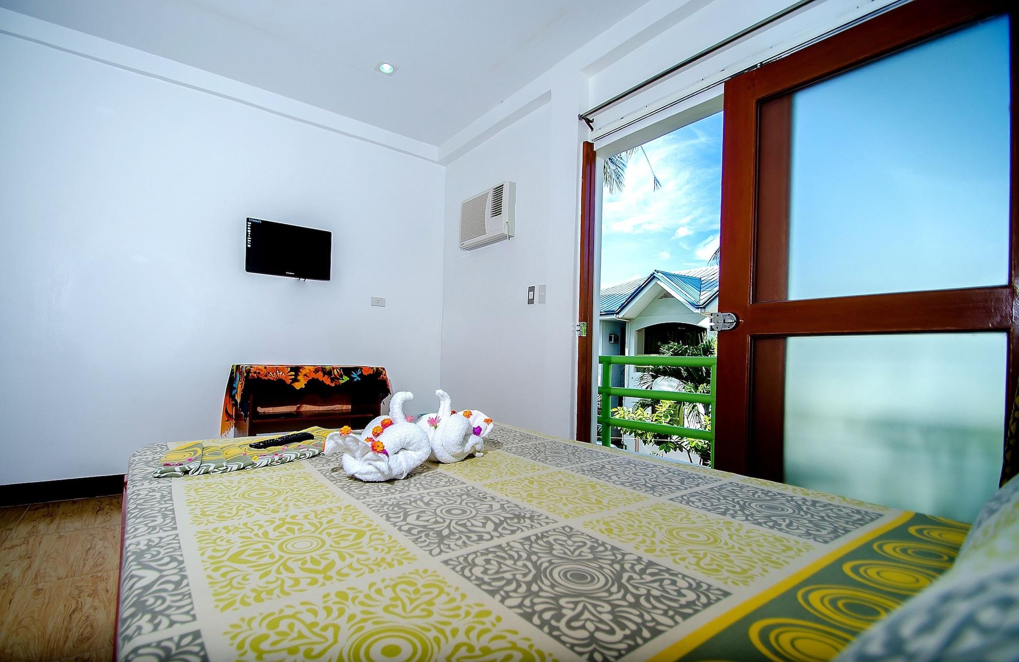 Reddoorz @ Secret Garden Boracay 2*
